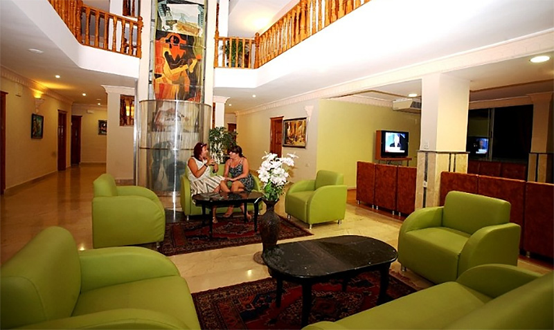 Elamir Grand Lukullus Hotel